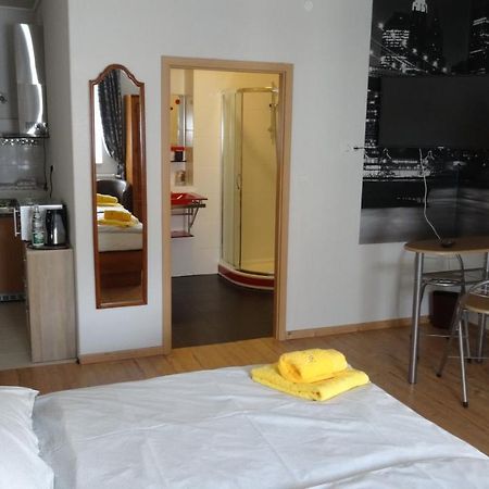 Pension Und Gaestehaus Paffrath Grossbrembach Bagian luar foto